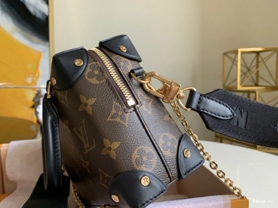 PETITE MALLE VUITTON SOUPLE LOUIS 0719